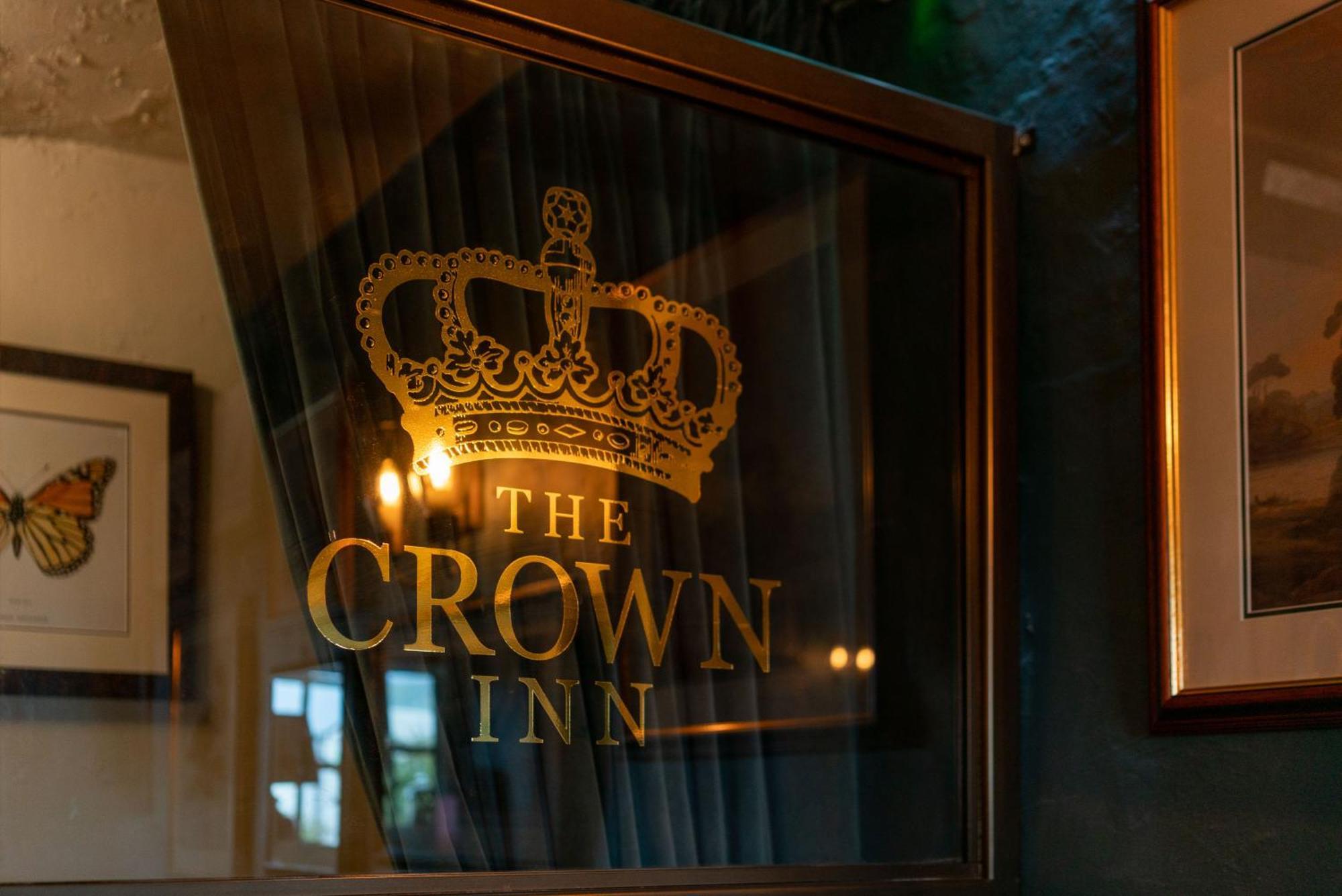 Crown Inn At Tolldown Чипинг Содбъри Екстериор снимка